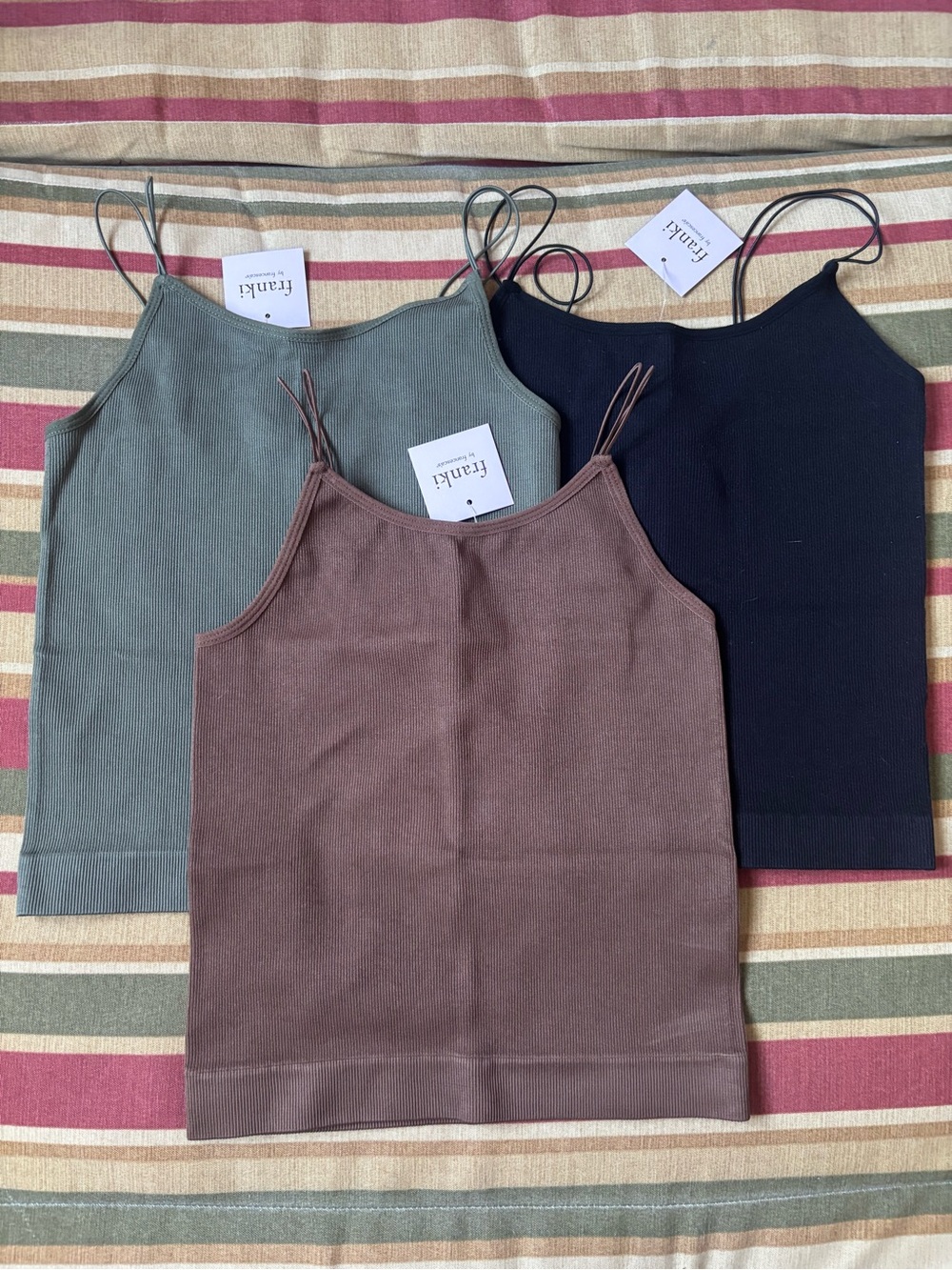Franki by Francesca’s Seamless Ribbed Tank Tops 3-Pack